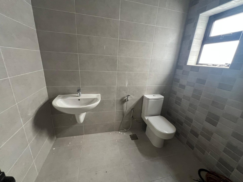 صورة فيلا للبيع في بني جمرة #7358 5