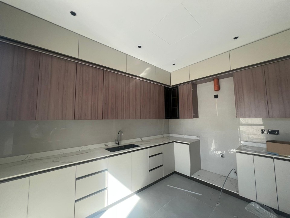 صورة فيلا للبيع في سار #7380 6