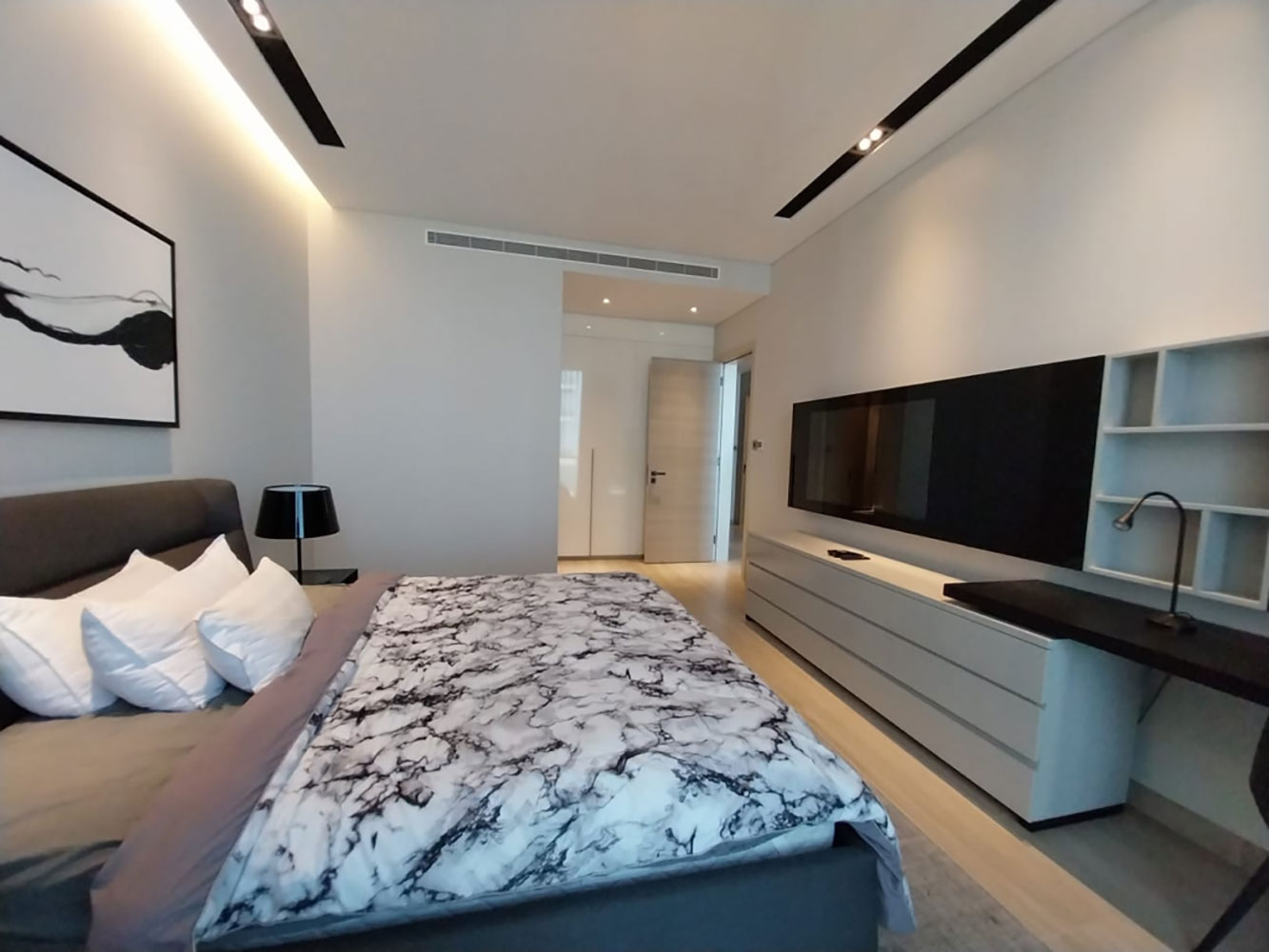 Apartment for Rent in Juffair Image #745 2