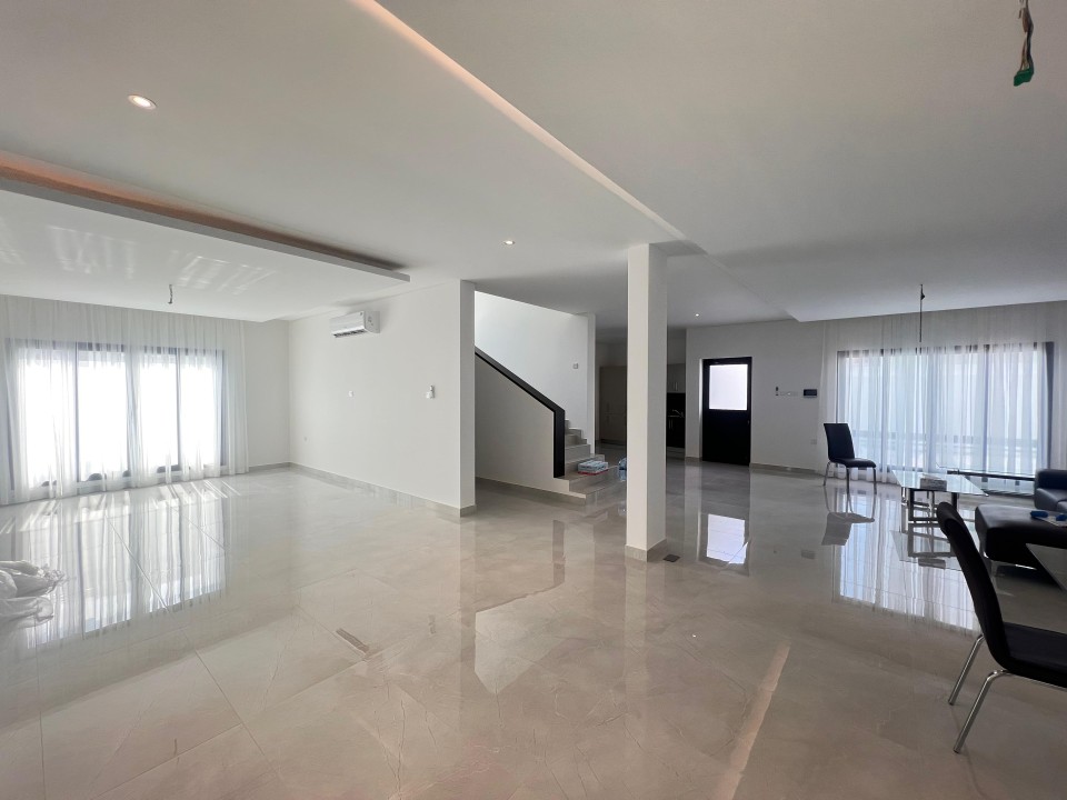 صورة فيلا للبيع في البسيتين #7455 9