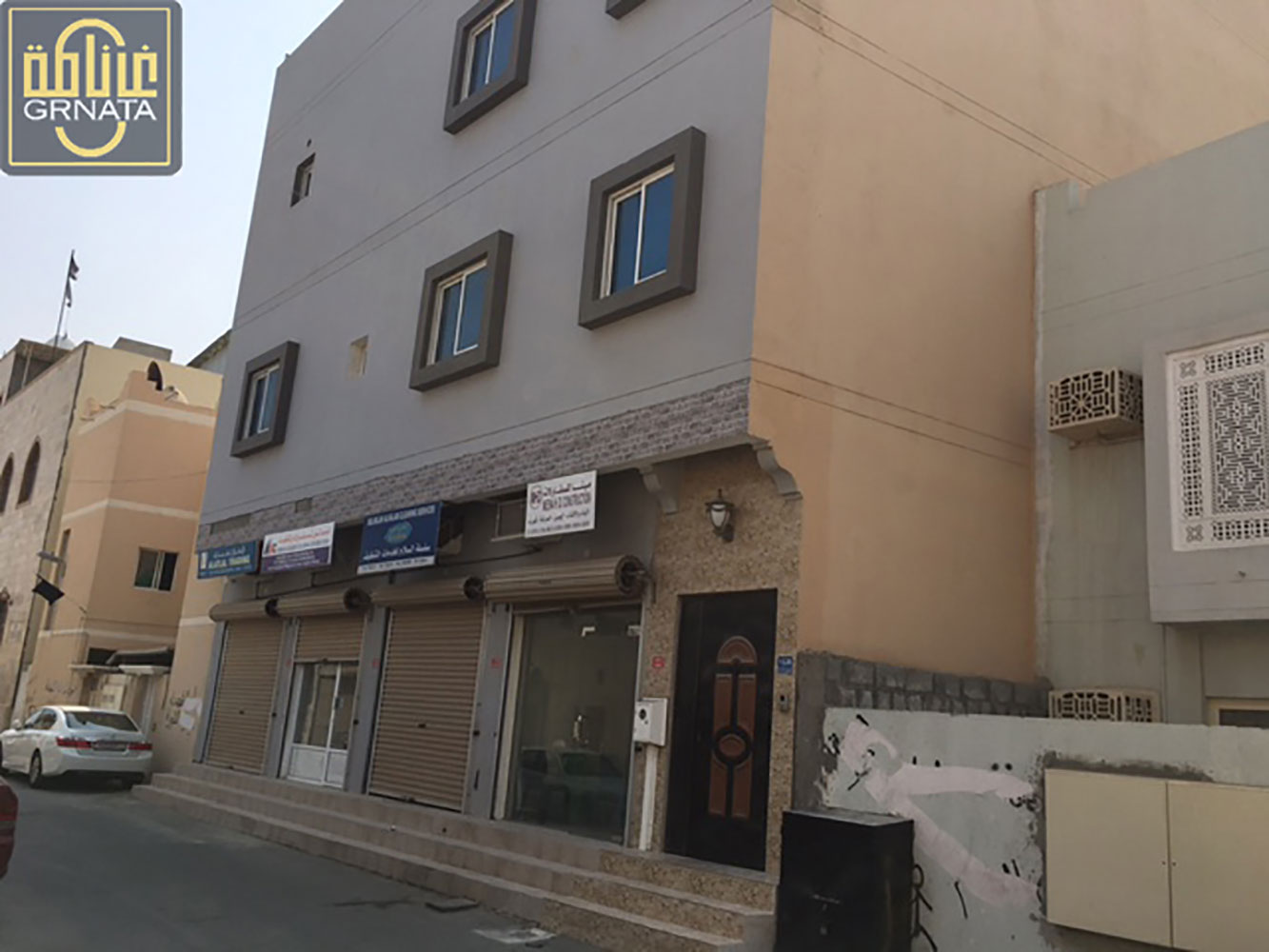 صورة مبنى للبيع في سند #75 1