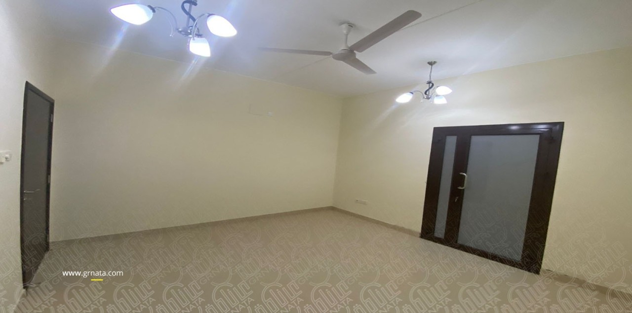 صورة فيلا للبيع في جنوسان #7509 4