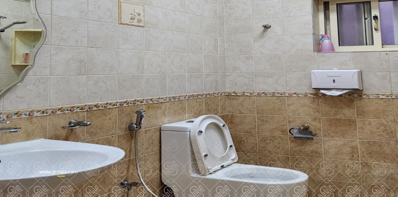 صورة فيلا للبيع في عالي #7544 1