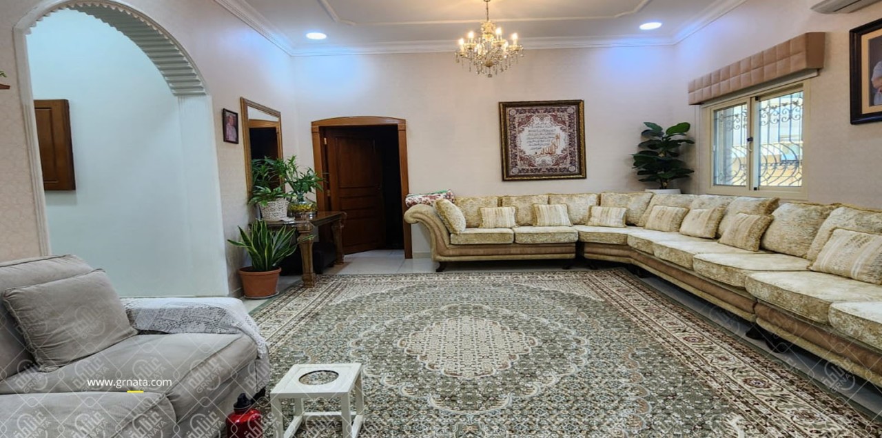 صورة فيلا للبيع في عالي #7544 5