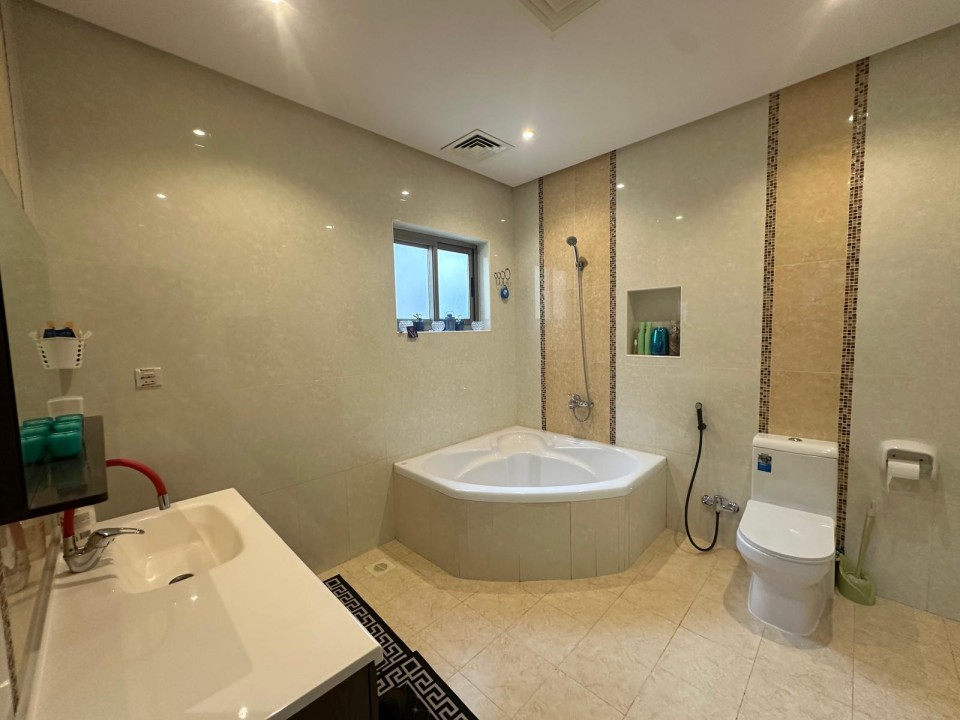 Villa for Sale in Janabiyah Image #7548 4