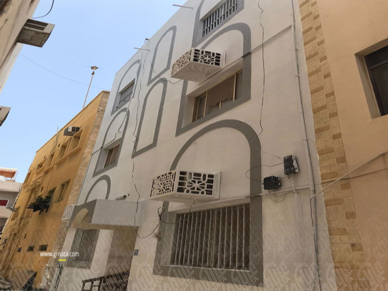 صورة مبنى للبيع في ام الحصم #765 0