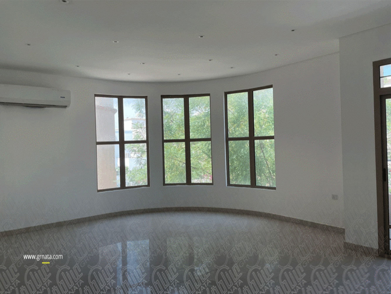 صورة فيلا للإيجار في الزنج #798 3