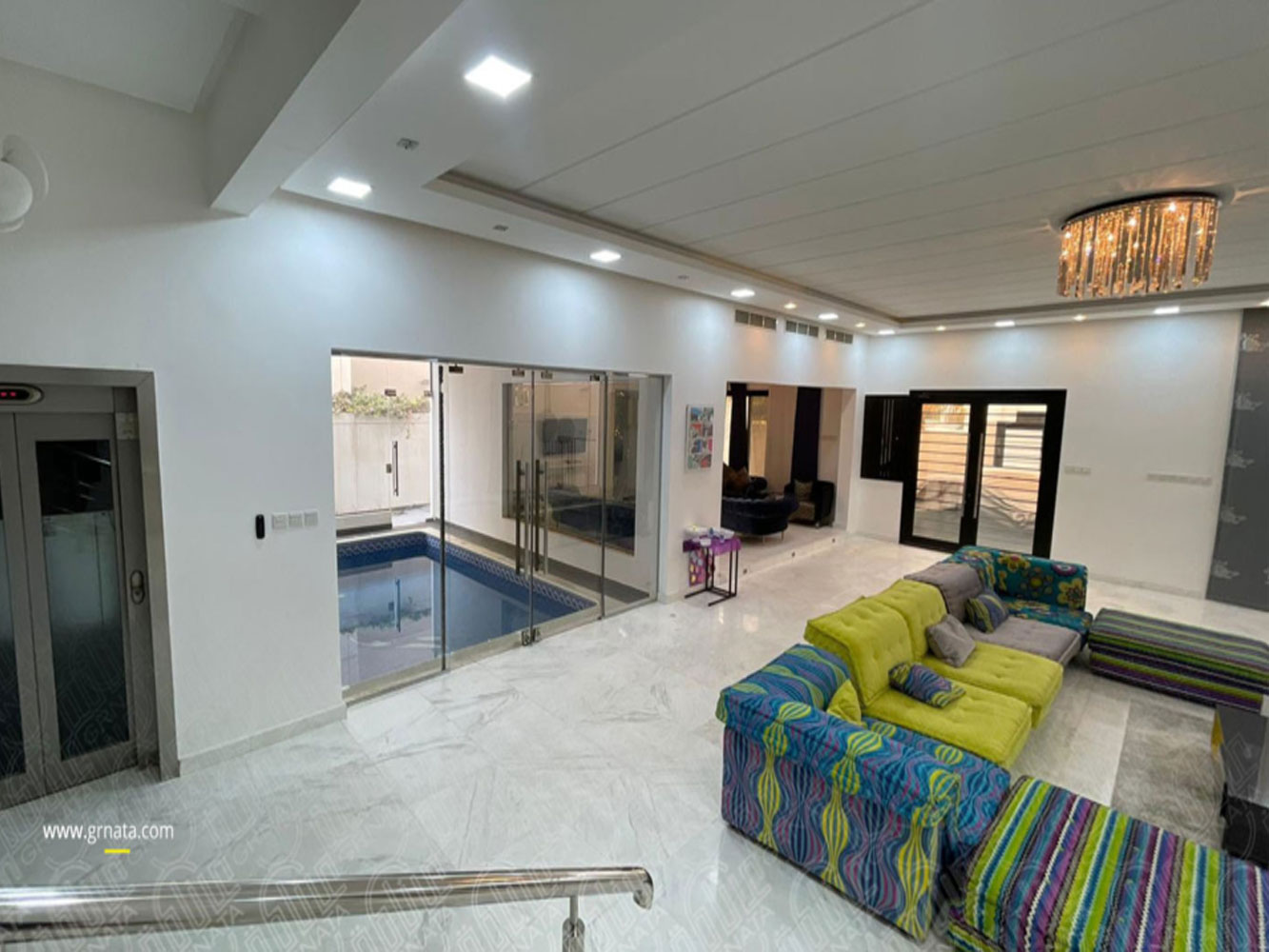 صورة فيلا للإيجار في سار #804 1