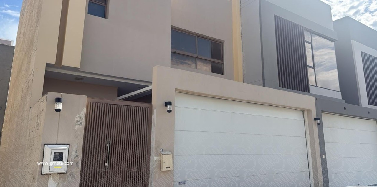 صورة فيلا للبيع في البسيتين #8179 0