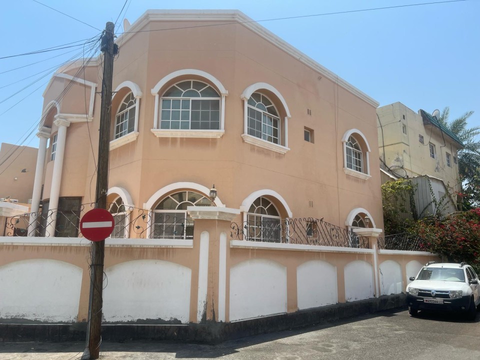 Villa for Sale in Muharraq Image #8525 4
