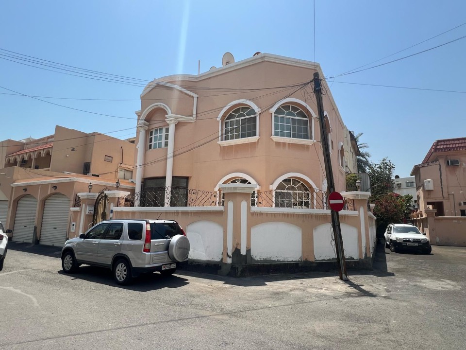Villa for Sale in Muharraq Image #8525 8