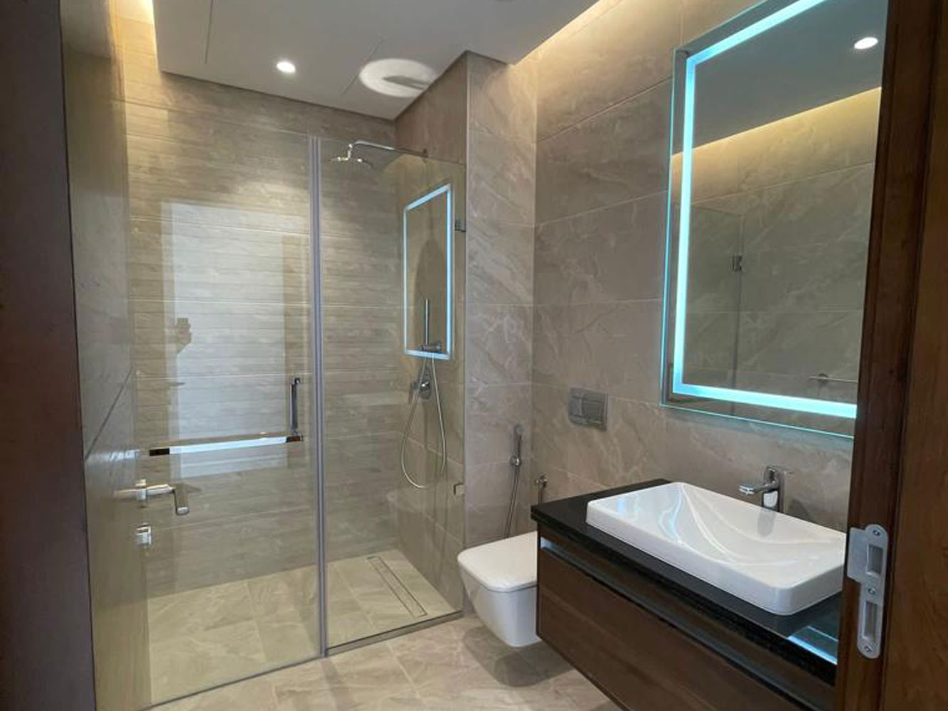 صورة شقة للبيع في دلمونيا #855 1