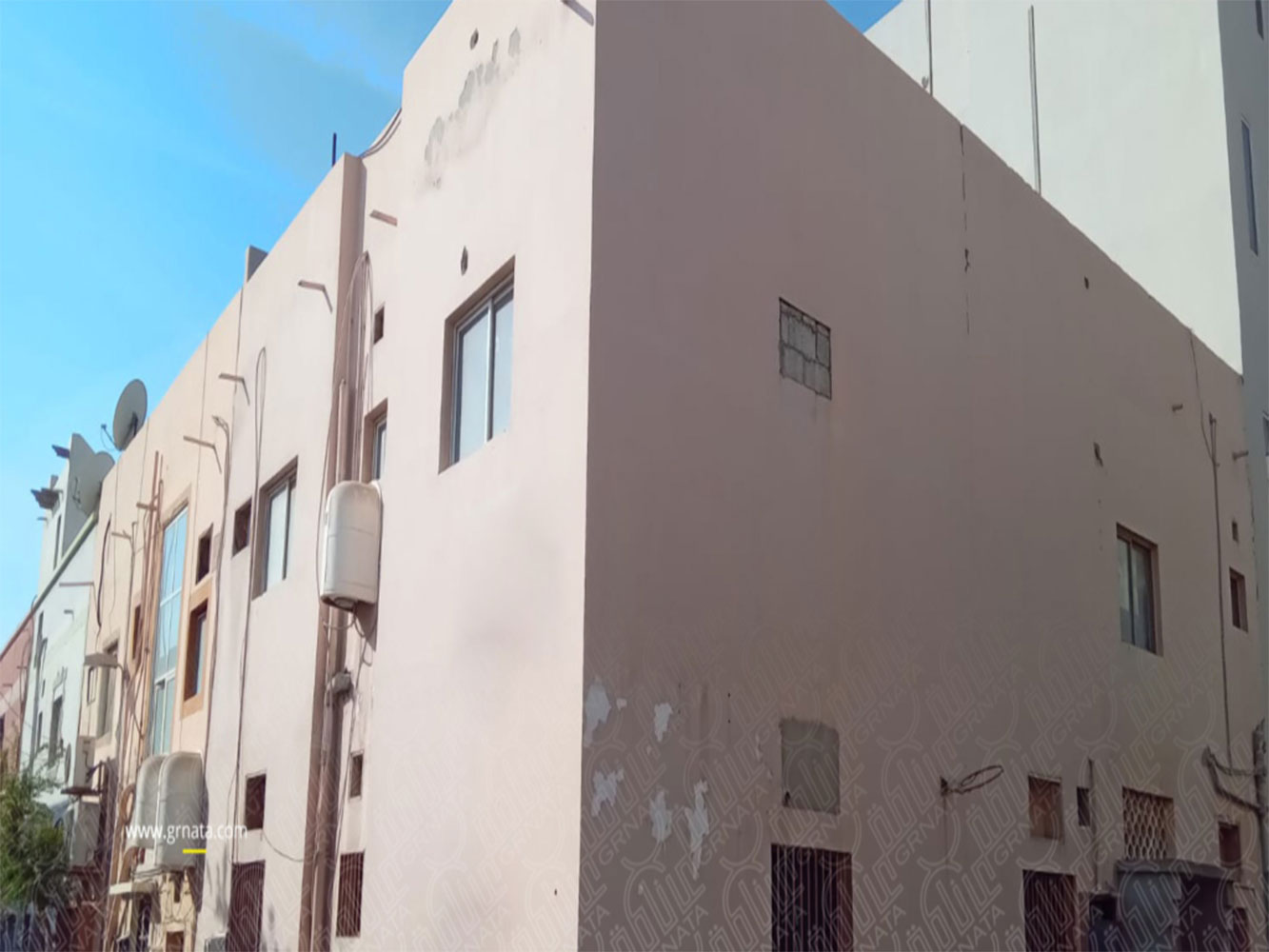 صورة مبنى للبيع في السنابس #86 0