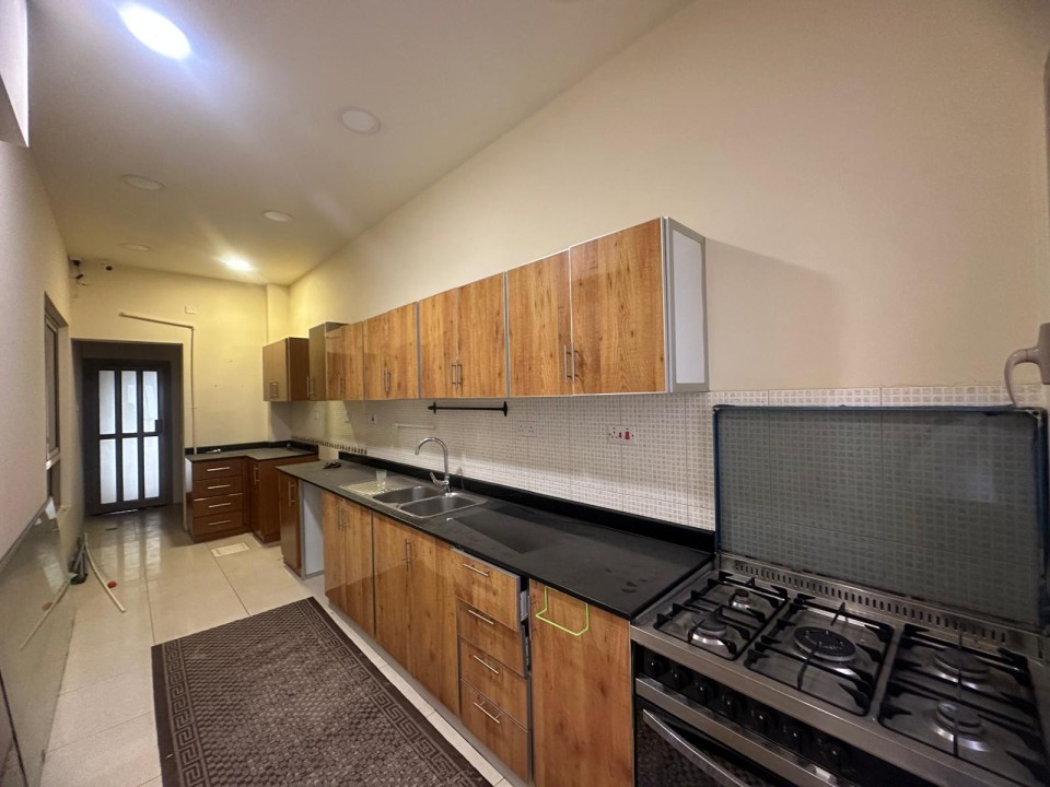 صورة فيلا للبيع في مقابة #8716 2