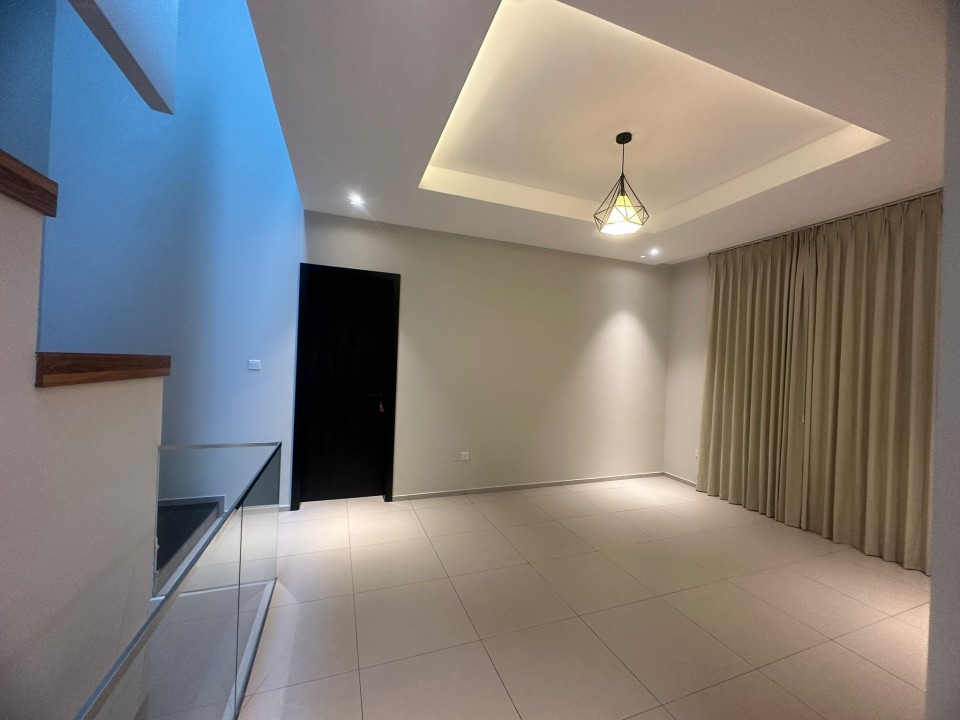 Villa for Sale in Maqaba Image #8729 8