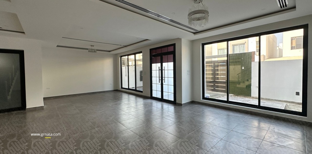 صورة فيلا للبيع في بني جمرة #8921 0