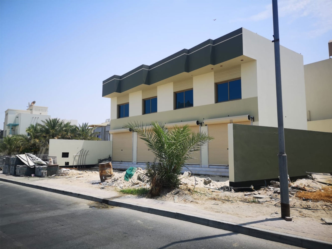 صورة مبنى للبيع في شهركان #903 0