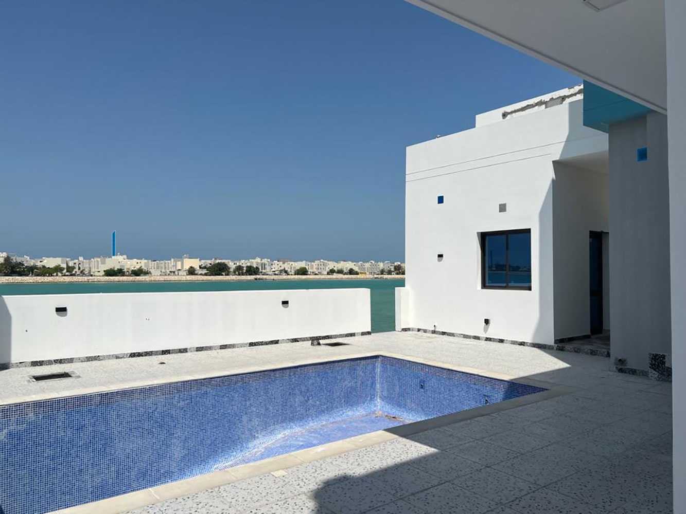 صورة فيلا للبيع في باربار #927 0