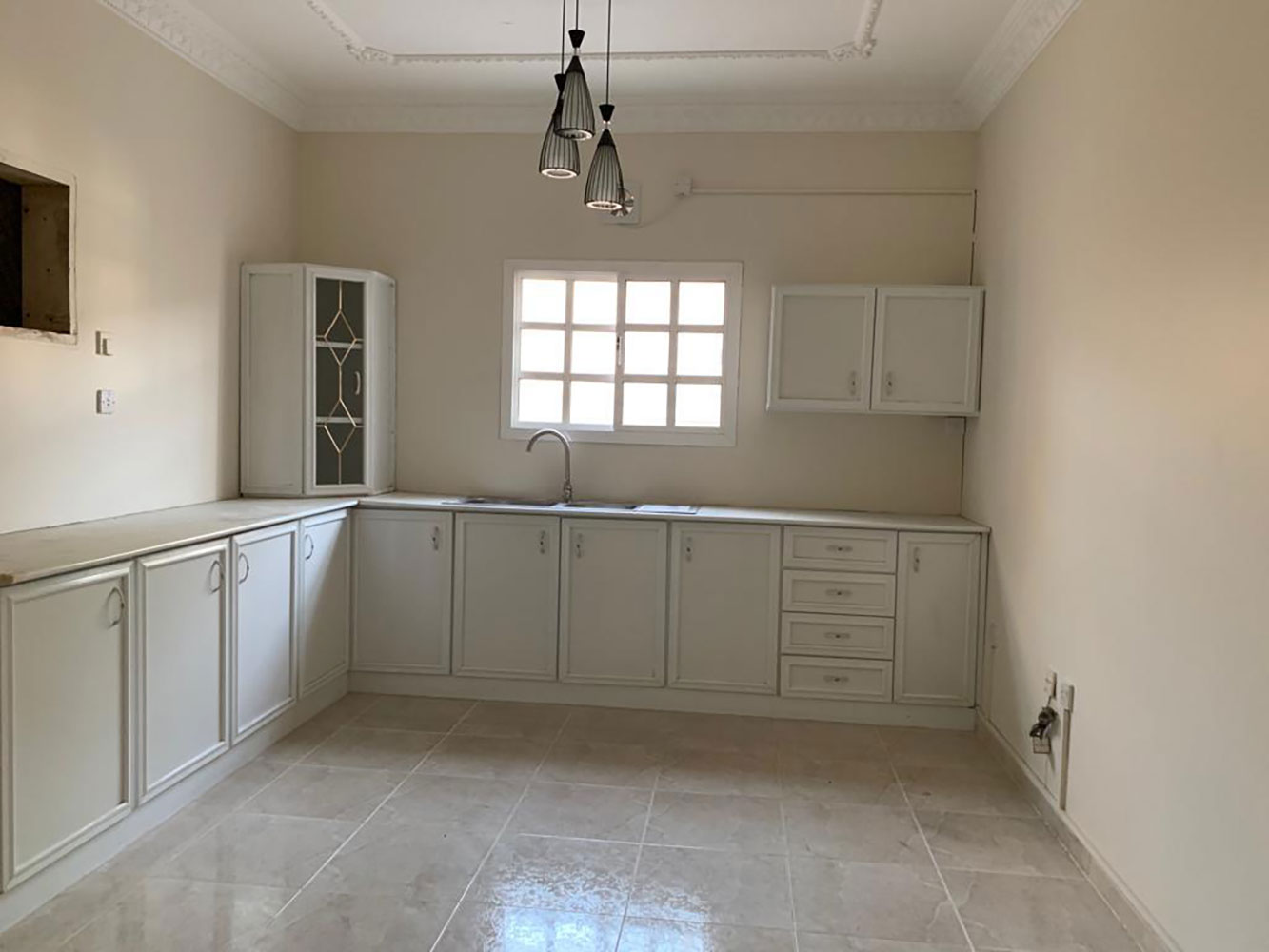 صورة فيلا للإيجار في مدينة حمد #946 0