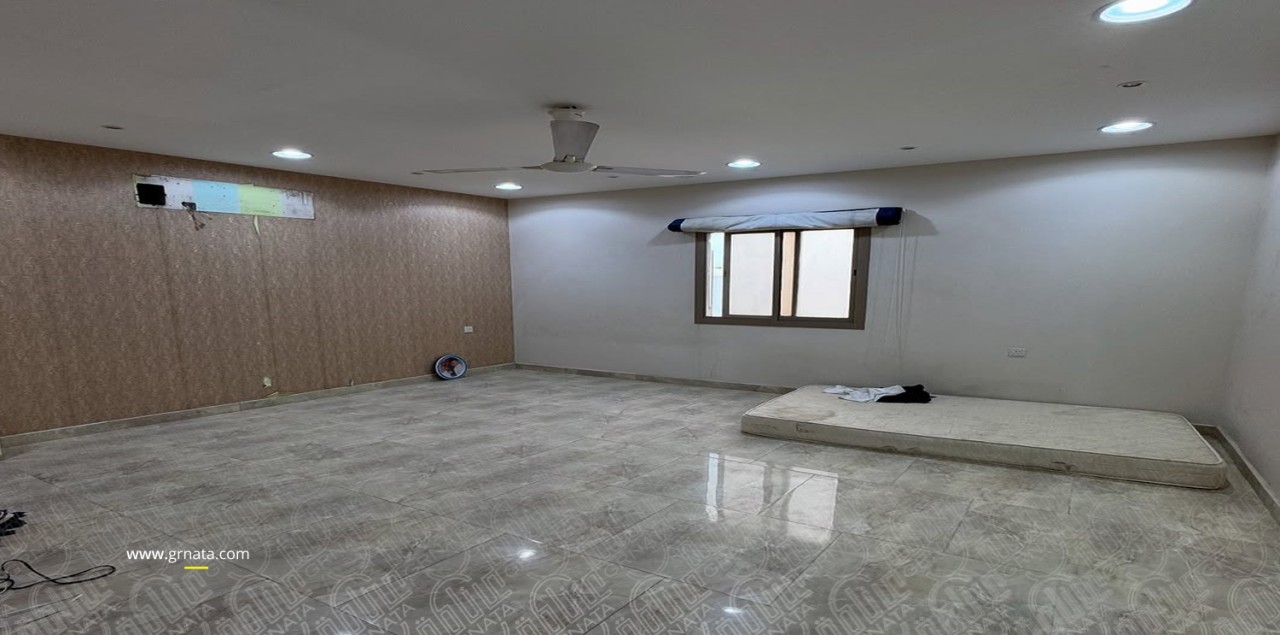 Villa for Sale in Karranah Image #9535 4