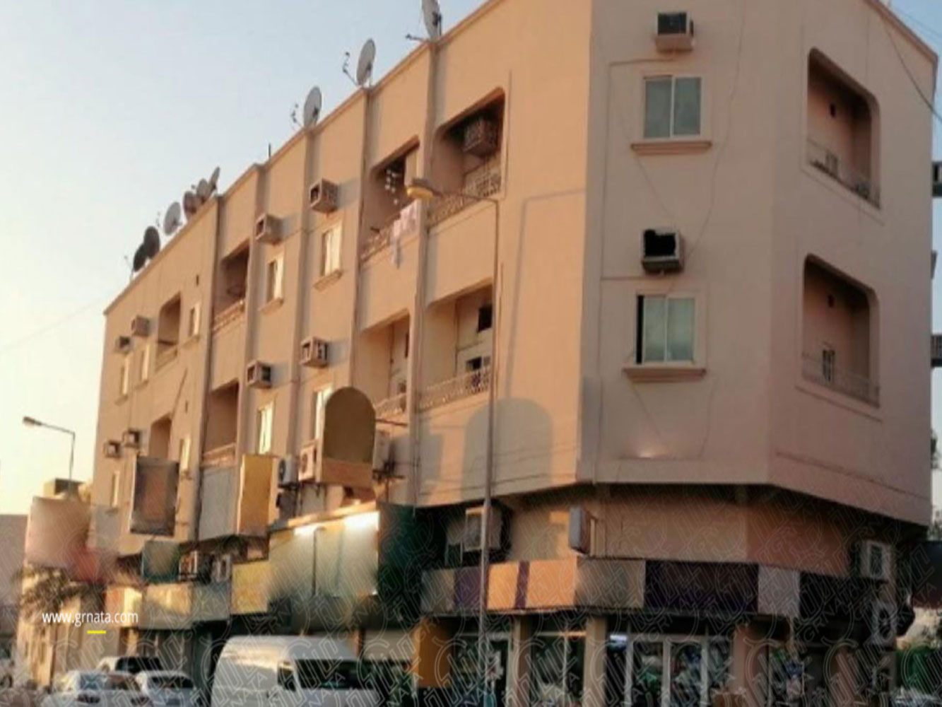 صورة مبنى للبيع في توبلي #958 1